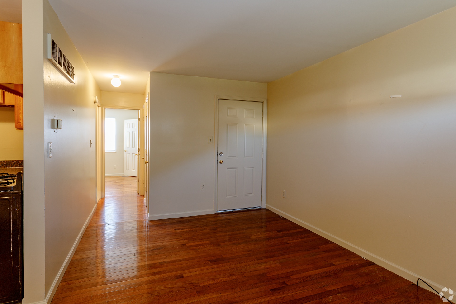 Green Village Townhomes living room in Kansas City Missouri